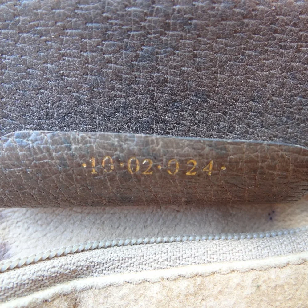 Vintage Gucci Pochette GG Plus Crossbody Bag - Picture 8 of 8